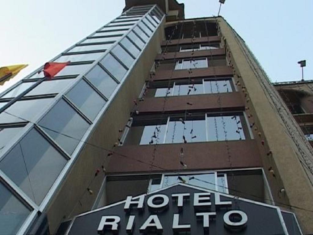 Hotel Rialto Guwahati Extérieur photo
